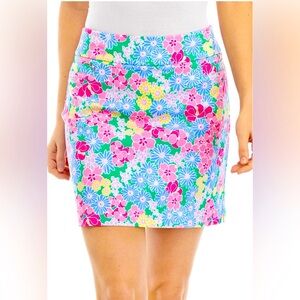 Kim Rogers NWT Millennium Skort Greener/Many Flowers Size 12